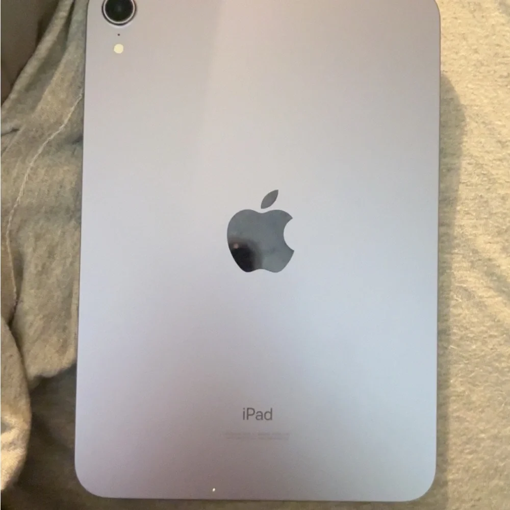 iPad Mini 6 64GB Purple WIFI only!